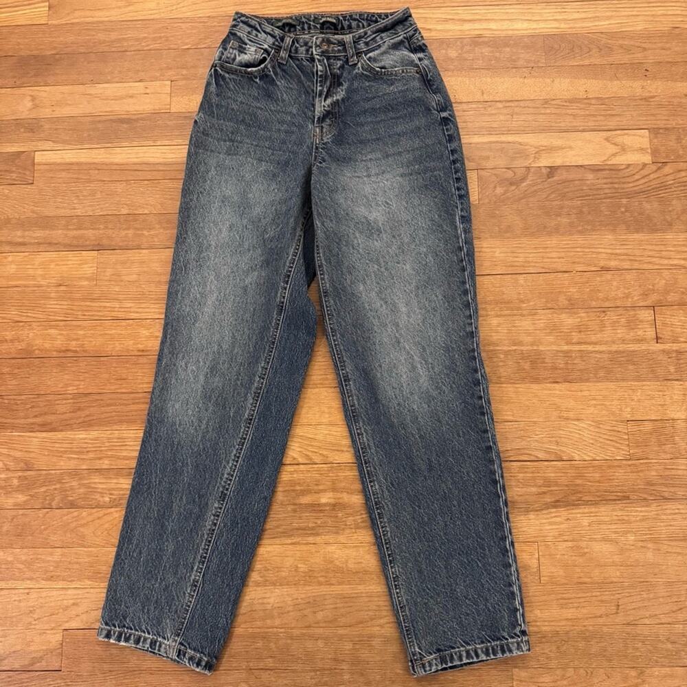 Wild Fable Women's High-Rise Curvy Straight Jeans - Size 0
b89